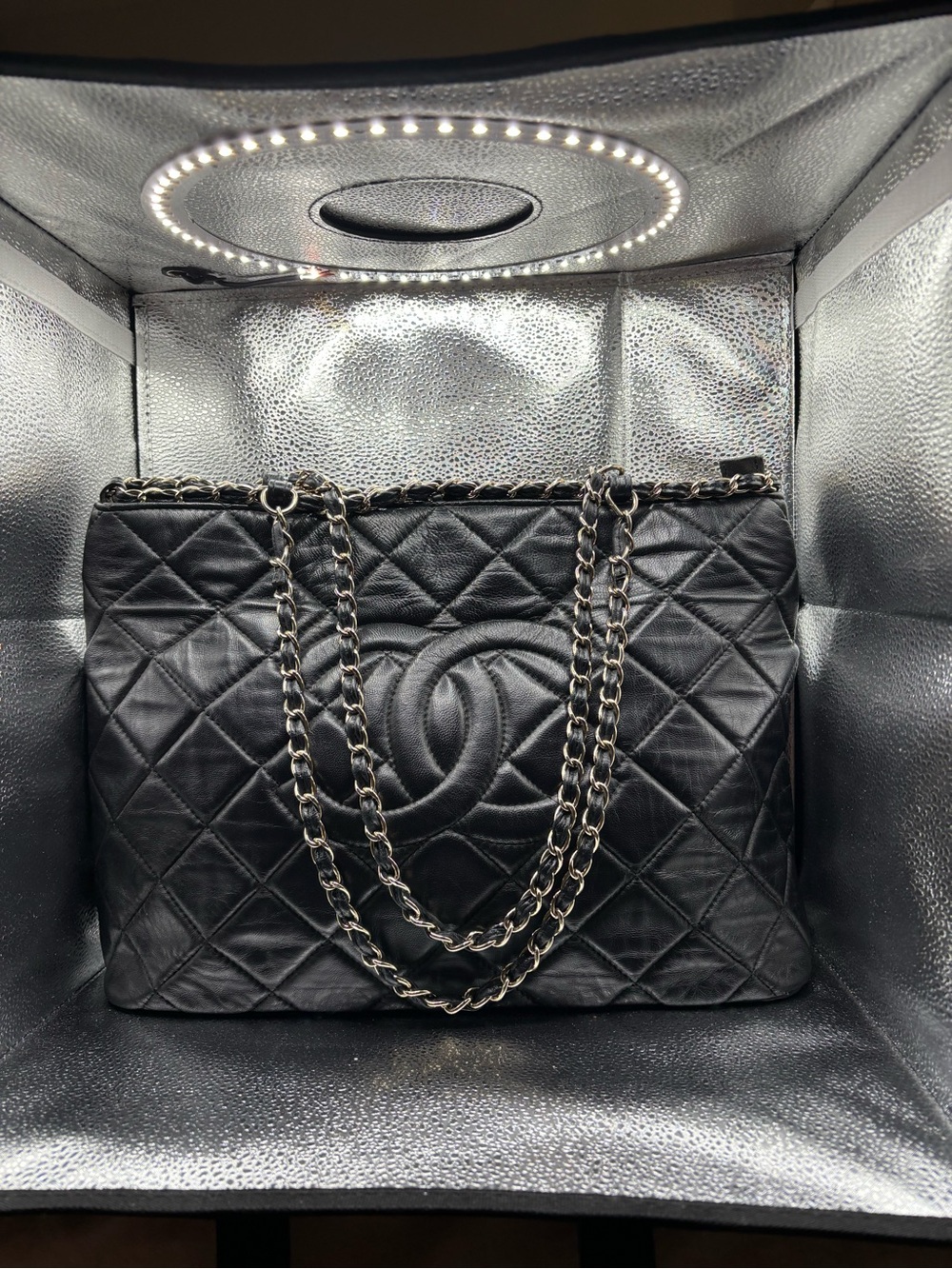 Source Unknown Black Quilted Shoulder Tote with Chain Straps and Logo Motif